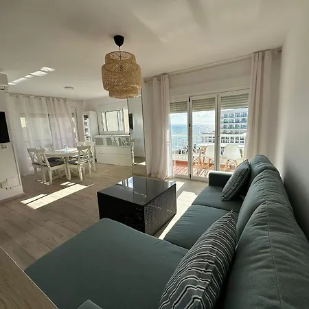Beachside With Parking Appartement